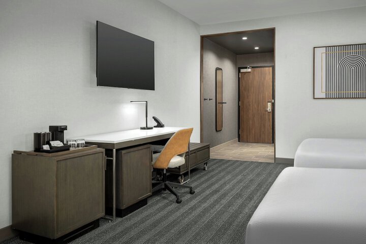 Room 39 of 70