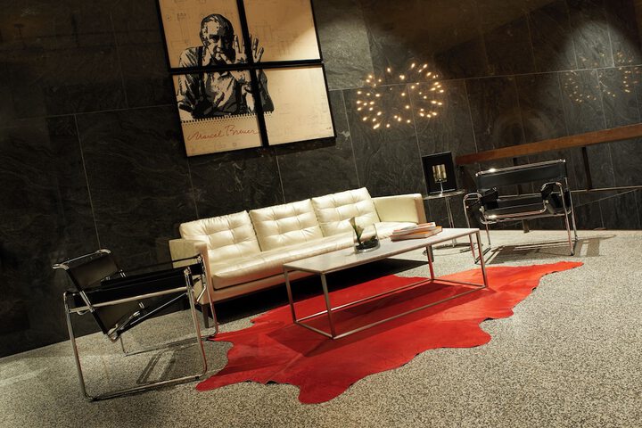 Metropolitan at the 9 Autograph Collection