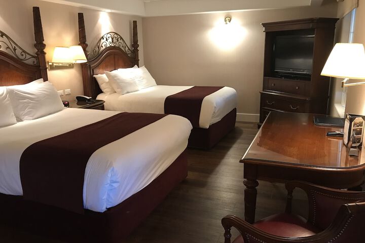 Room 41 of 62