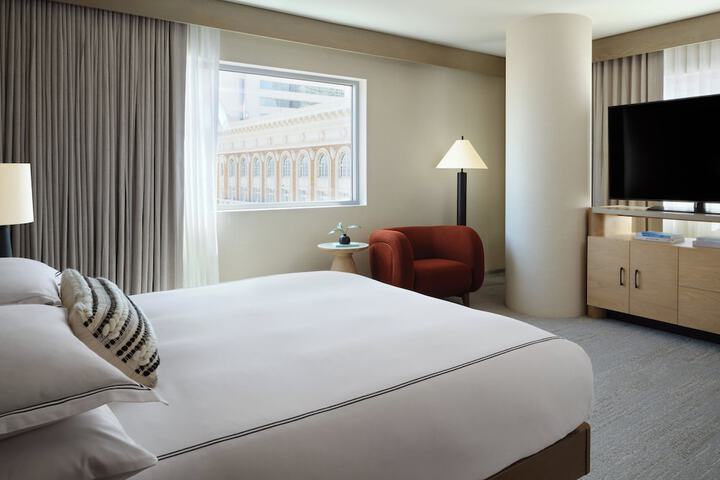 Kimpton Hotel Palomar Phoenix Cityscape by IHG