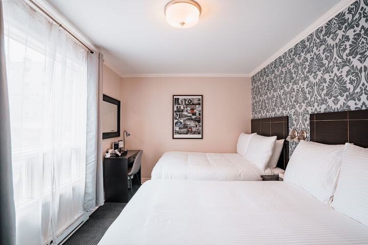 Room 48 of 64