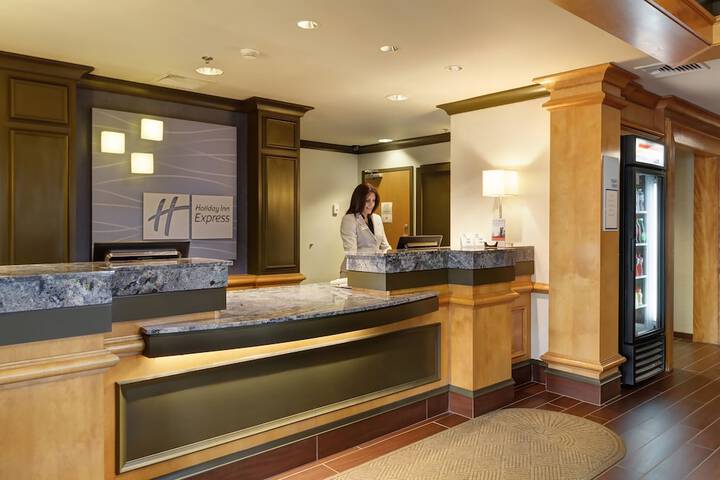 Hotel 2 of 25