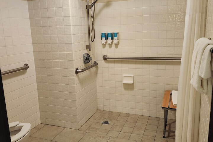 Heritage Inn Suites Houston / Sugar Land Trademark by Wyndham