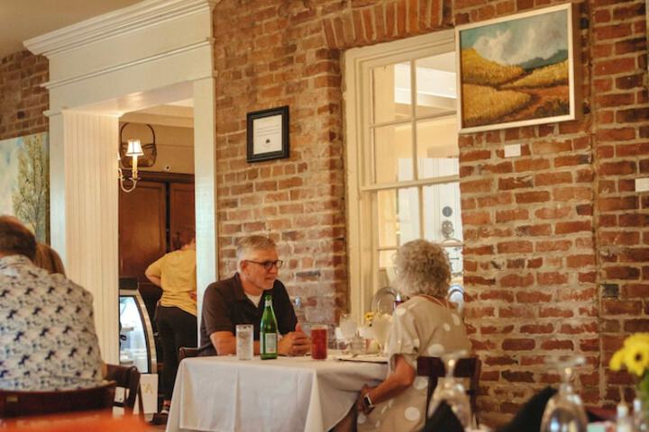 Dining 133 of 147