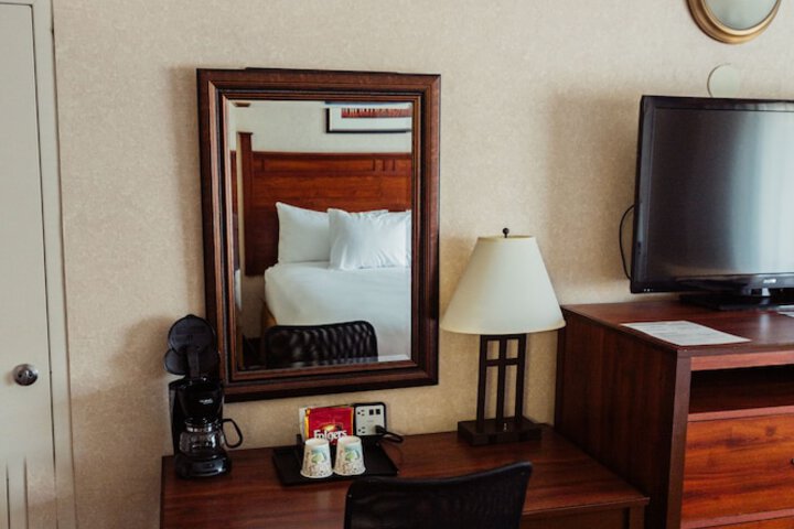 Room 26 of 59