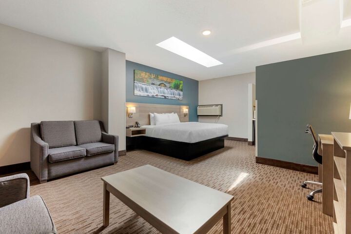 Room 15 of 46