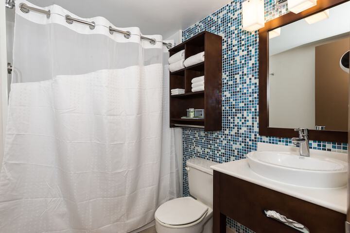 Room 14 of 57