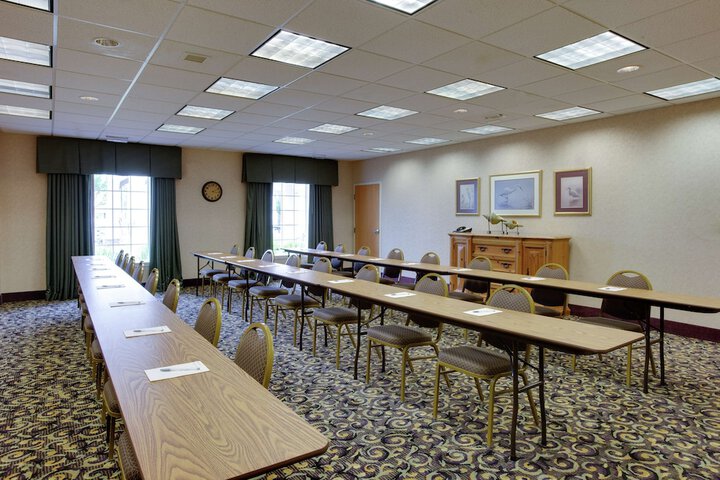 Hampton Inn & Suites Chincoteague Waterfront