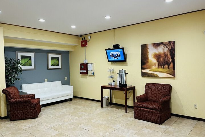 Rodeway Inn Whitehall