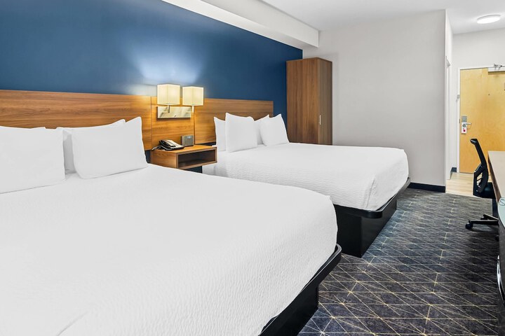 Park Inn by Radisson Kelowna