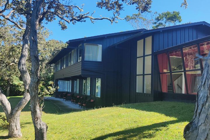Hawaii Volcano House