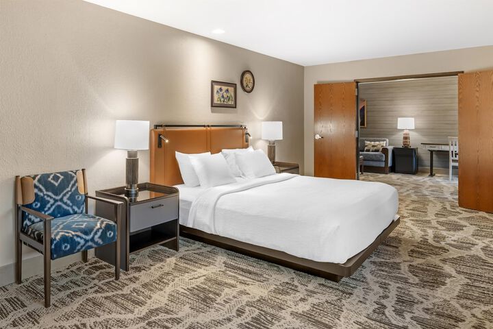 Best Western Plus GranTree Inn