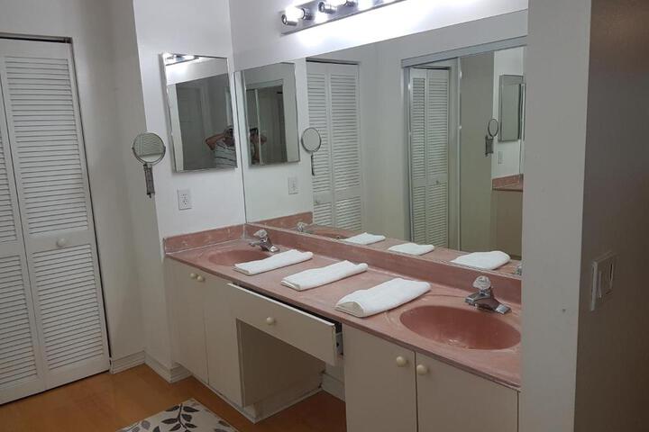 Master Luxury Room
