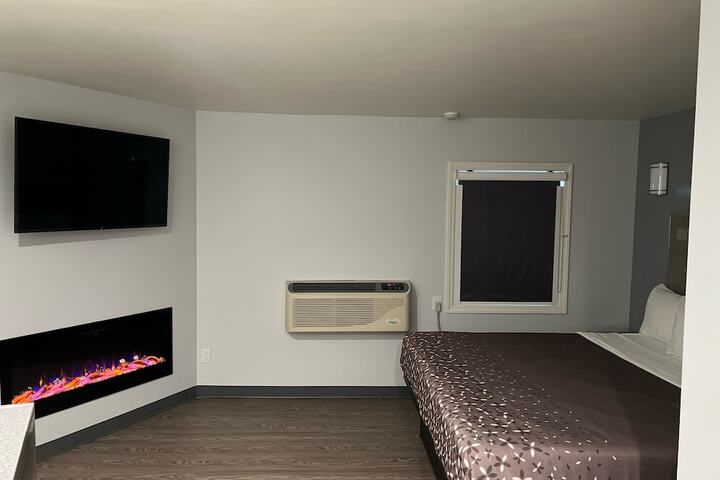 Room 26 of 26