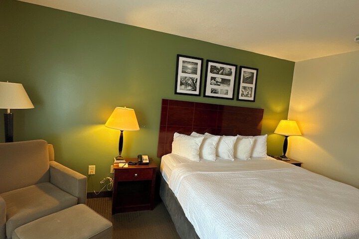 Sleep Inn & Suites Manchester near Arnold AFB