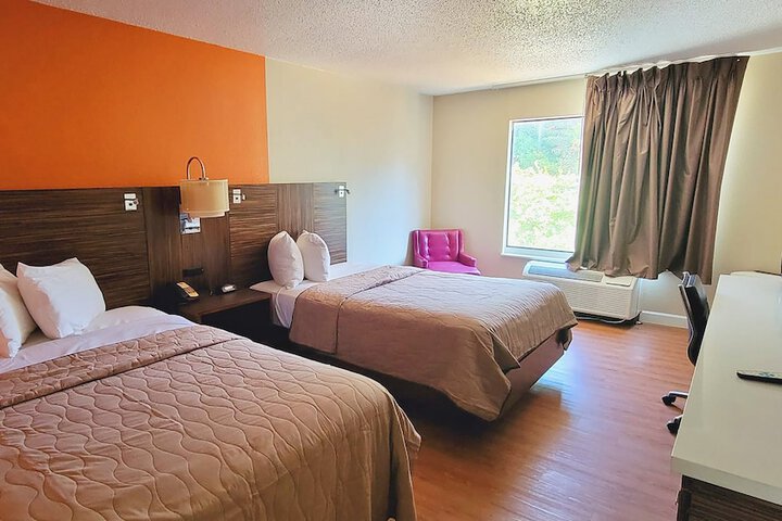 Room 30 of 31