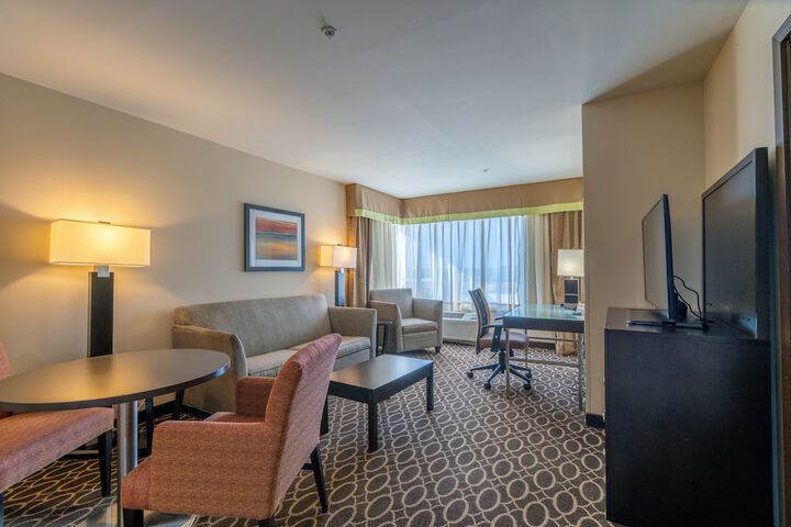 Room 40 of 79