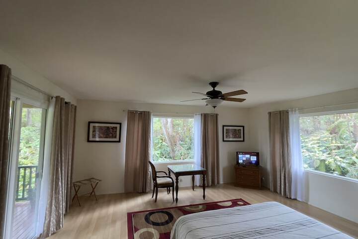 Room 44 of 74