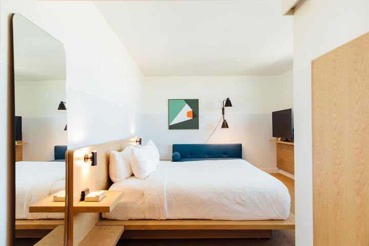 Room 19 of 56