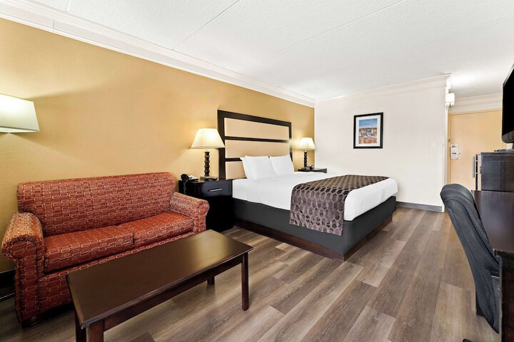 Best Western Riverside Inn