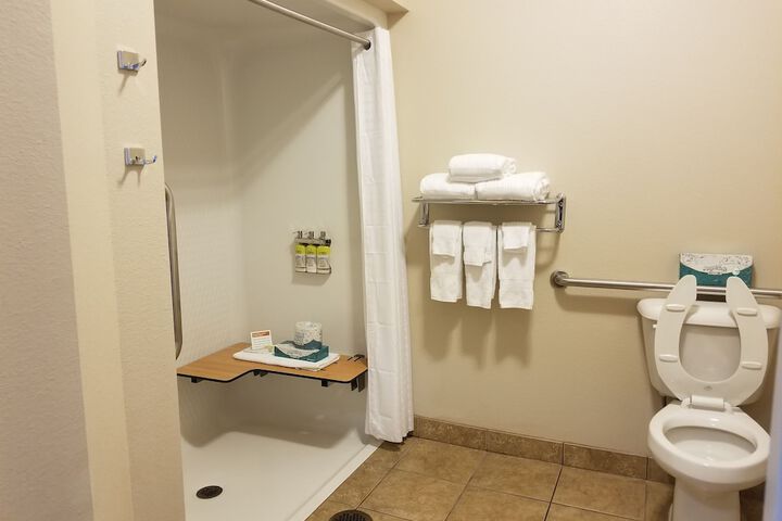 Room 58 of 85