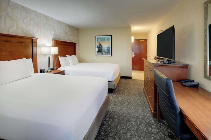 Room 40 of 67
