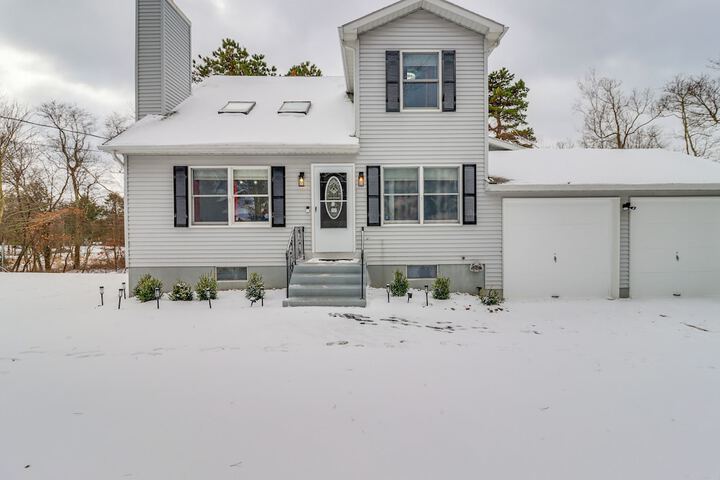 Chic Pocono Hideaway w / Private Indoor Sauna