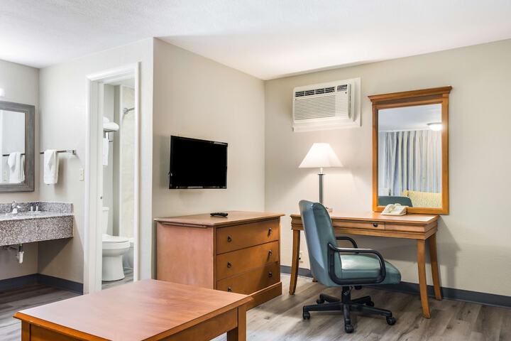 Room 31 of 37