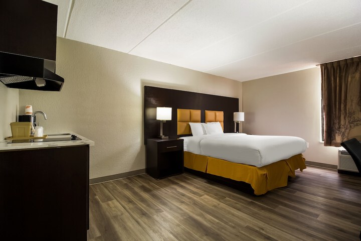 Room 29 of 53