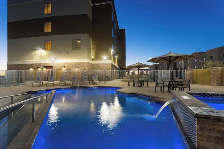 Pool 4 of 23
