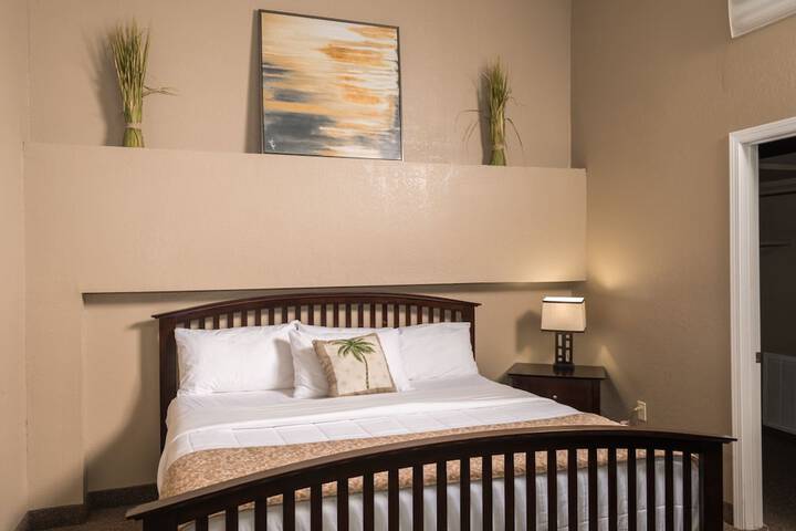 Room 10 of 35