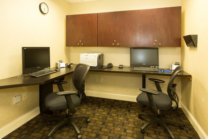 Business Center 57 of 57