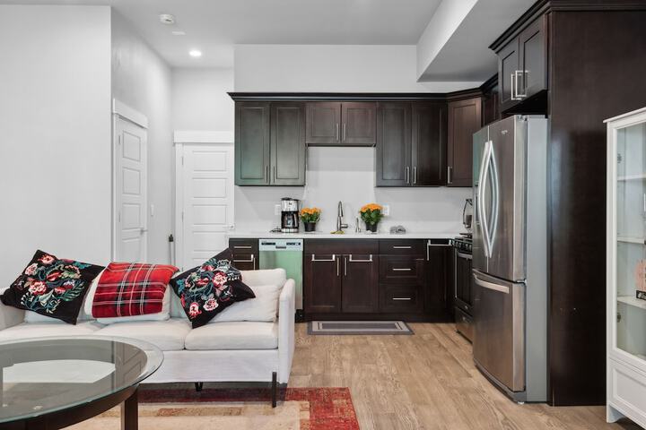 Cozy 1br Retreat in Sammamish 1 Bedroom Apts