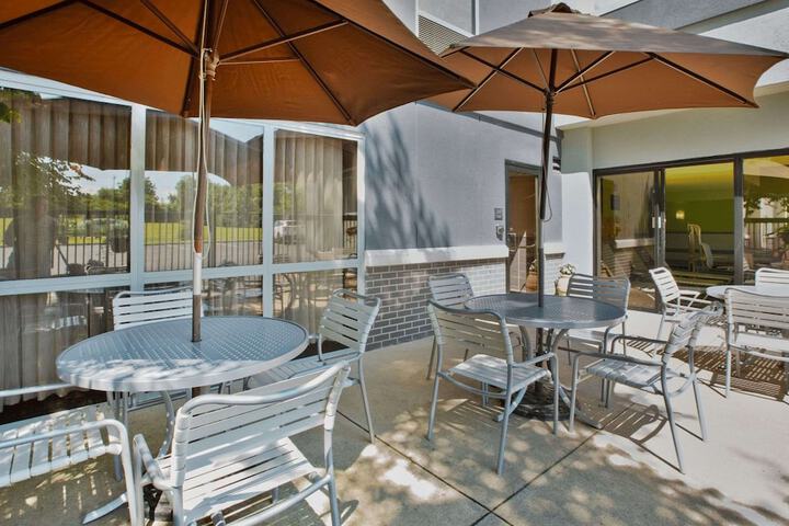 Terrace/Patio 23 of 25