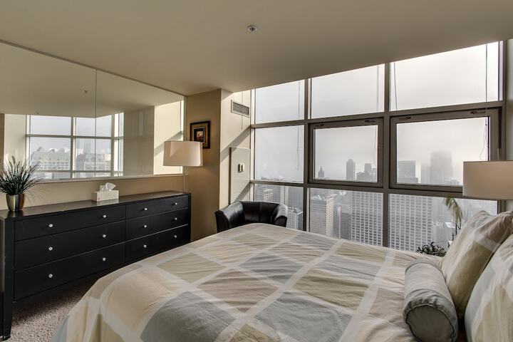 Room 37 of 107