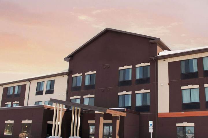 Hotel 2 of 47