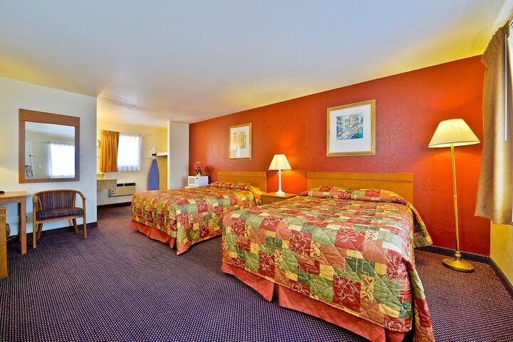 Room 17 of 42