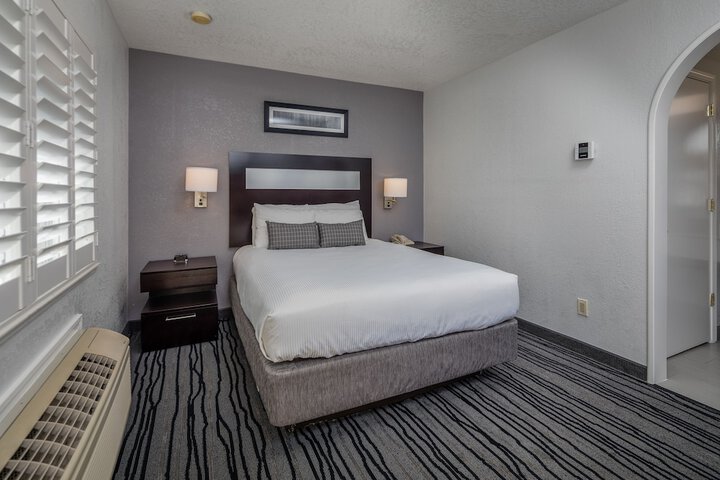 Room 18 of 20
