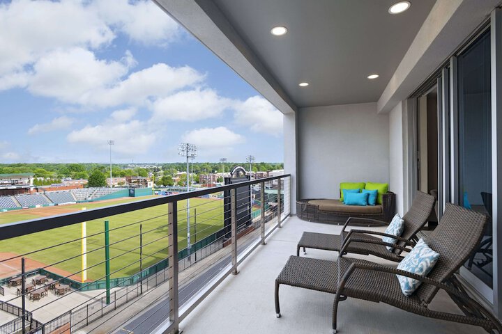 Hyatt Place Greensboro / Downtown