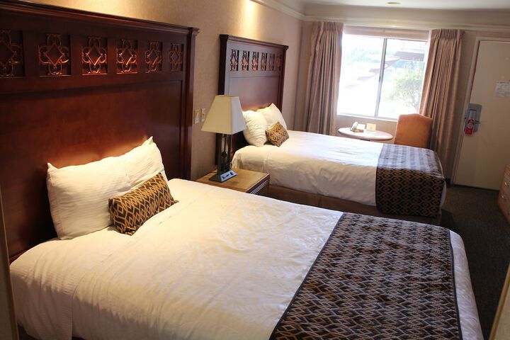 Room 30 of 60