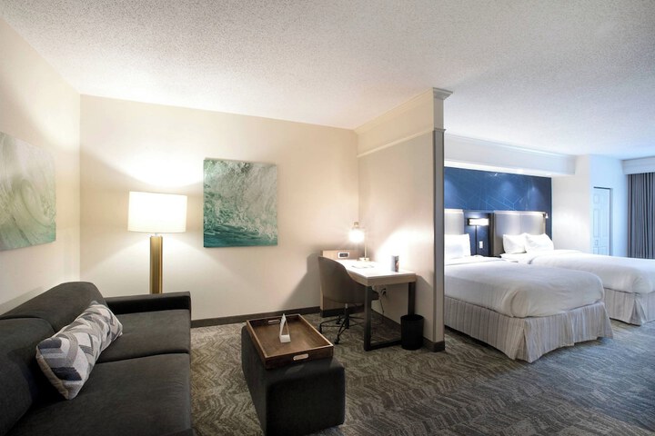 Room 16 of 30