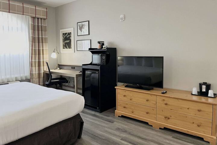 Room 9 of 46
