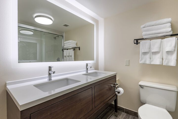 Holiday Inn Bangor by IHG