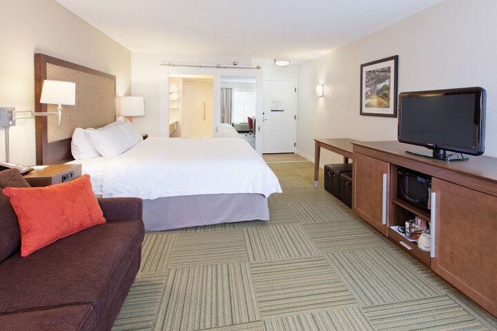 Room 18 of 35