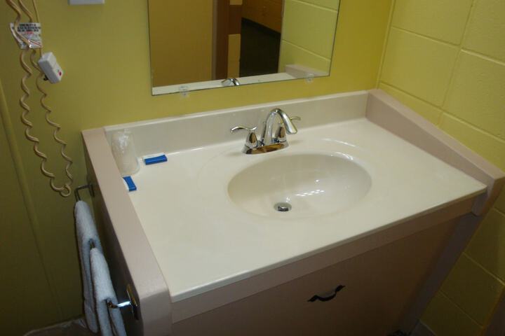 Room 11 of 24