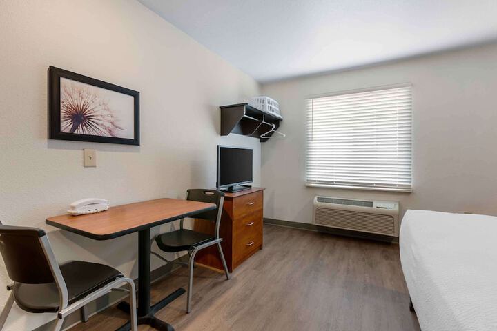 Room 7 of 22