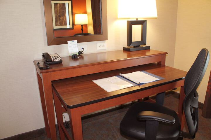 Room 14 of 30