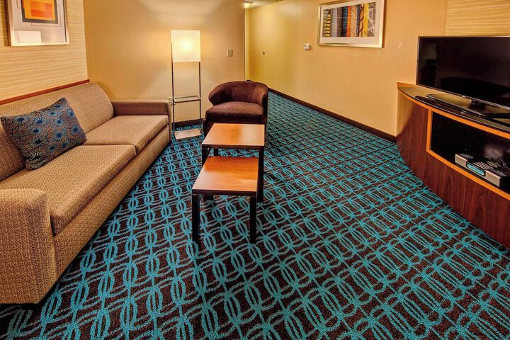 Room 11 of 20