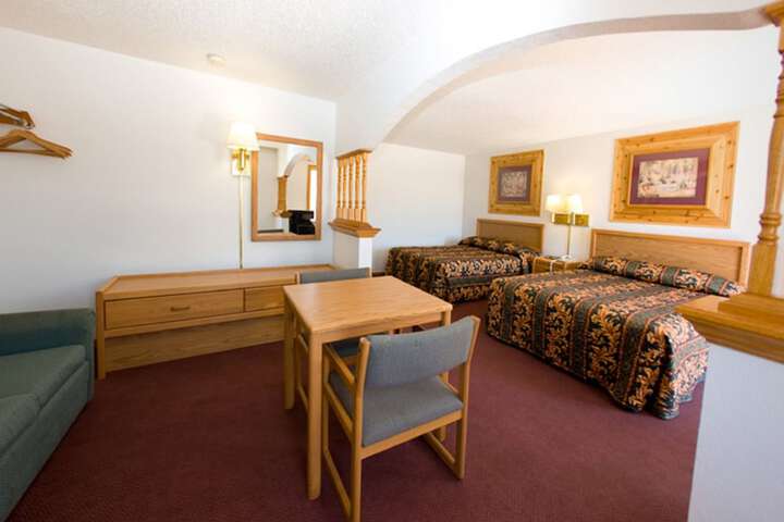 Room 7 of 26