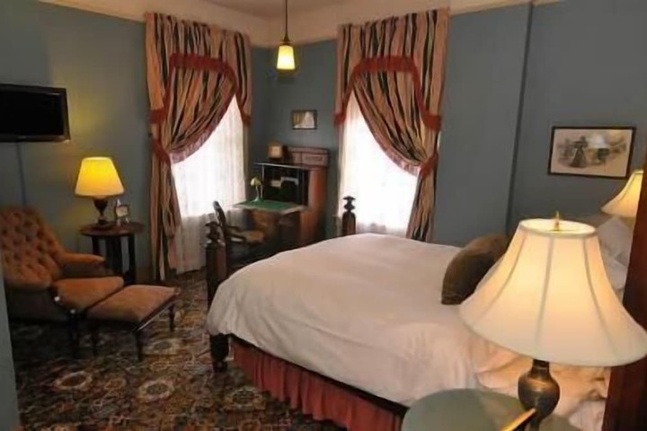 Atlantic Hotel